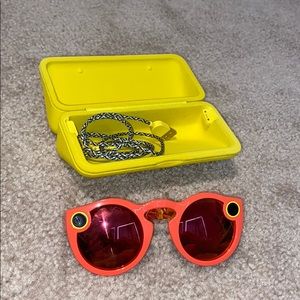 Snapchat spectacles sunglasses